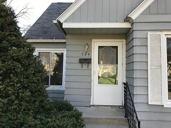 2nd image of 724 Maridell Ave NW