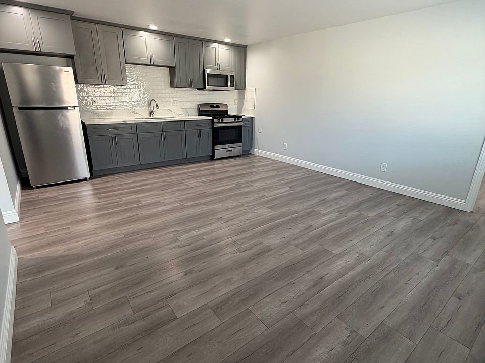 1st image of 1303 W 109th Pl #1/2