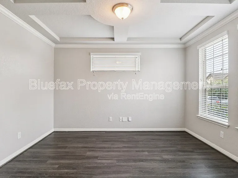 13840 Tribeca — Photo 6