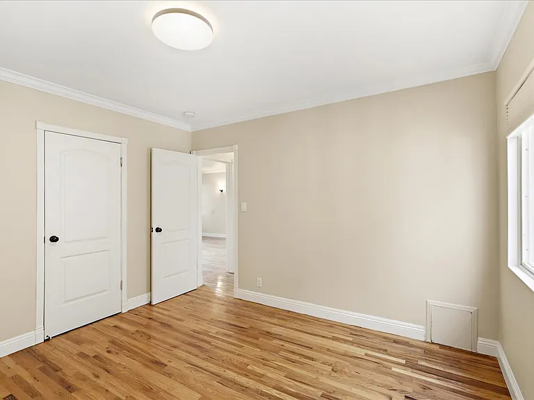 11719 Mayfield Ave #1 — Photo 11