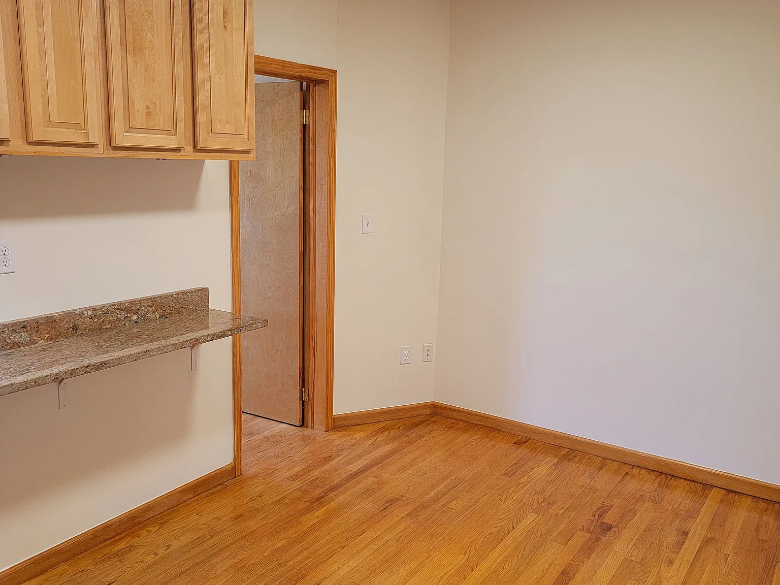 82 Bayard Street — Photo 4