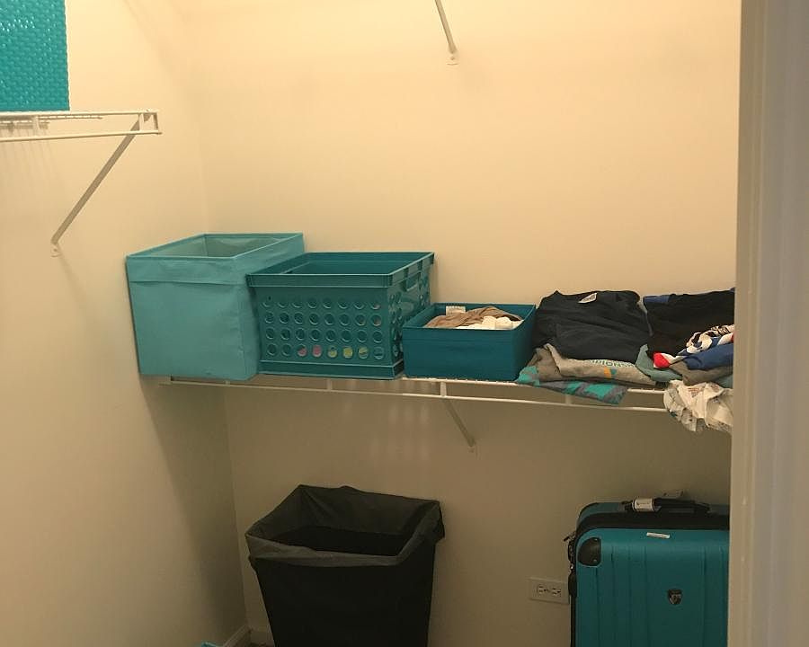 walk in closet