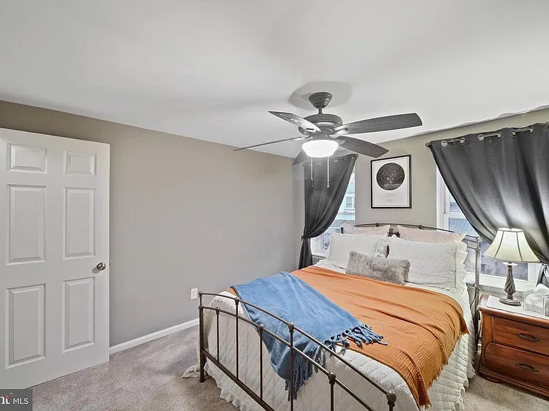 3319 Paine St — Photo 15