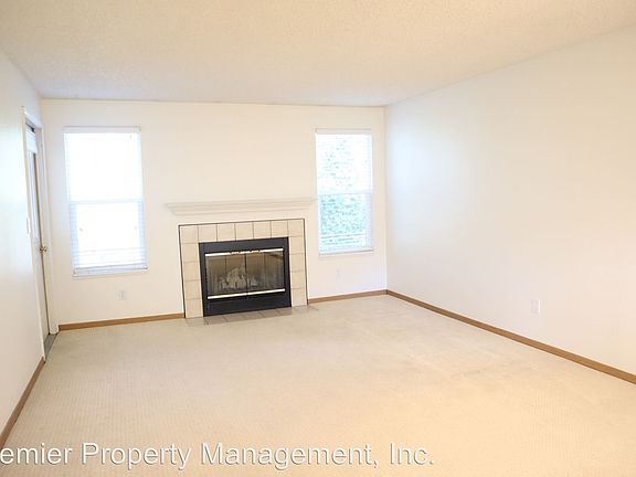 5th image of 13216 NE Salmon Creek Ave Unit 8C