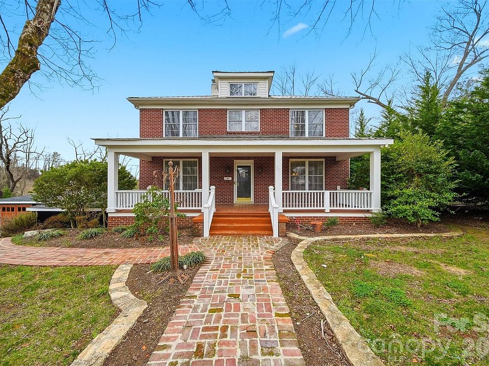 1st image of 209 Abernathy St NW