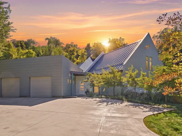 498 E 300 S, Logan, UT 84321