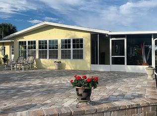 1590 Tuna St, Merritt Island, FL 32952