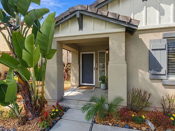 3rd image of 1053 Manteca Dr