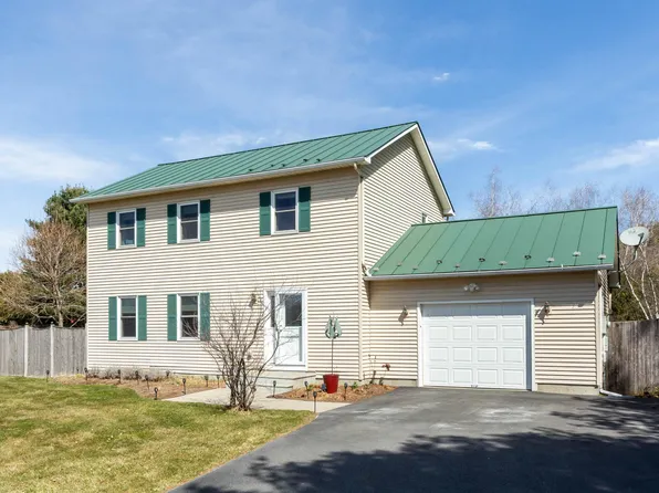 6 Hobbs Road, Milton, VT 05468
