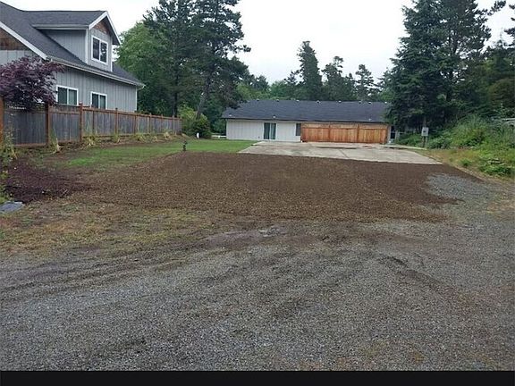 3rd image of 30506 N Place