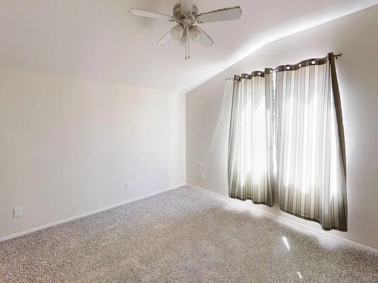 11186 Casper Cv — Photo 8