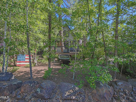 3rd image of 1255 E THUNDERBIRD Trail