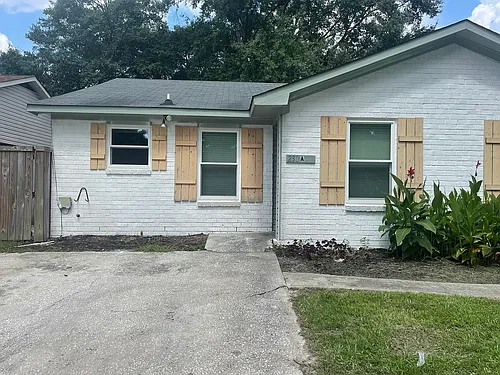 230 Miami St #A Photo 1