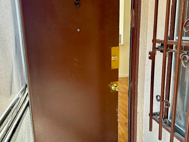 8347 Blackburn Ave #6 — Photo 8