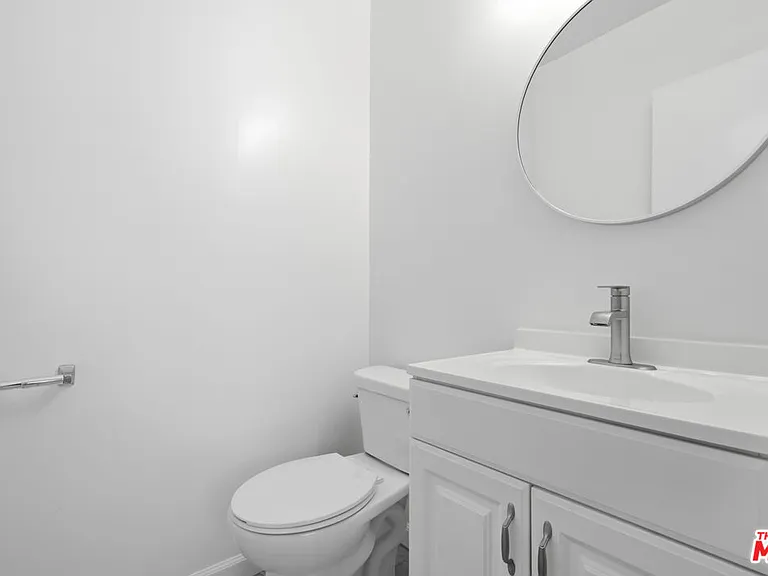 1672 Federal Ave #3 — Photo 9