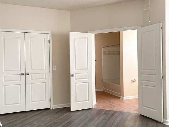4th image of 8290 Gate Pkwy W Unit 502