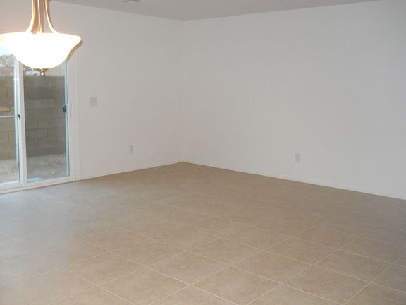 3rd image of 8289 Oliver Twist Ln