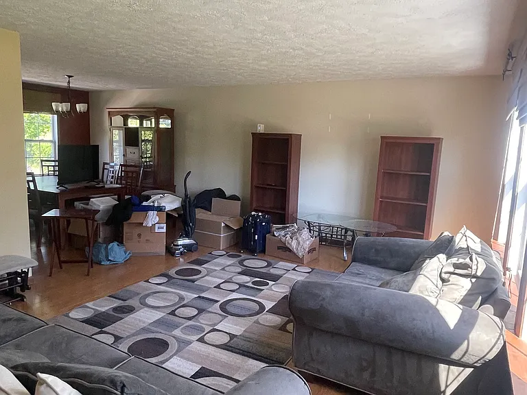 4764 E Ridge Ave — Photo 5