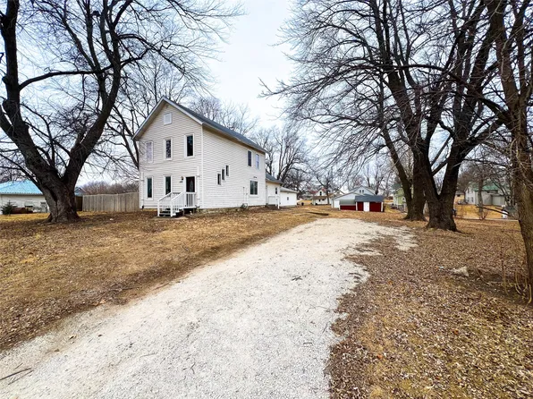 508 7th St, Menlo, IA 50164