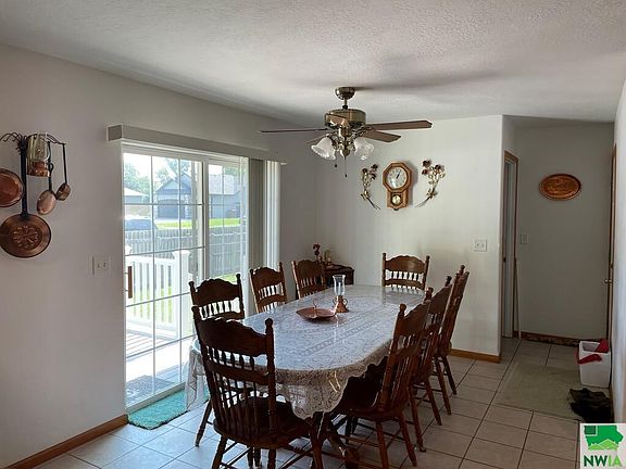 4th image of 2108 C St