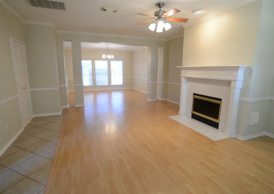 1st image of 1319 El Camino Village Dr