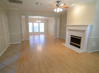 1319 El Camino Village Dr, Houston, TX 77058