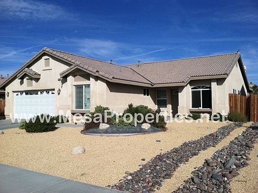1st image of 15966 Oak Ct