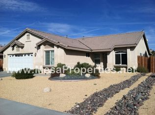 15966 Oak Ct, Victorville, CA 92395