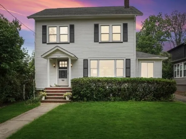 154 Parker Ave, Maplewood Twp., NJ 07040
