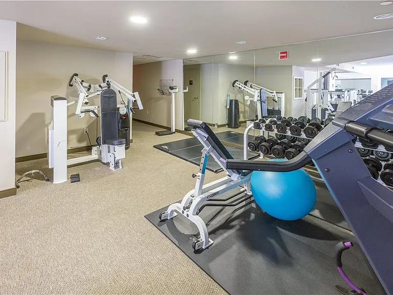 2626 Peachtree Rd NW #1008 — Photo 7