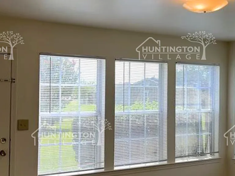 119 Mandalin Dr — Photo 10