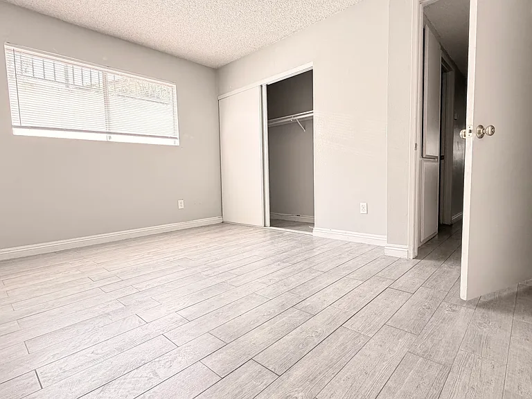 23601 Golden Springs Dr #A-10 — Photo 13