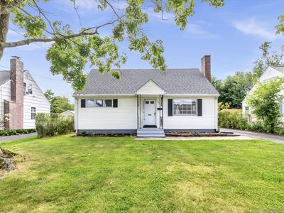 15 Lewis Ln, West Hartford, CT, 06110