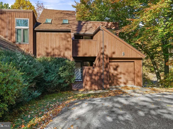 5469 Doral Dr, Wilmington, DE 19808