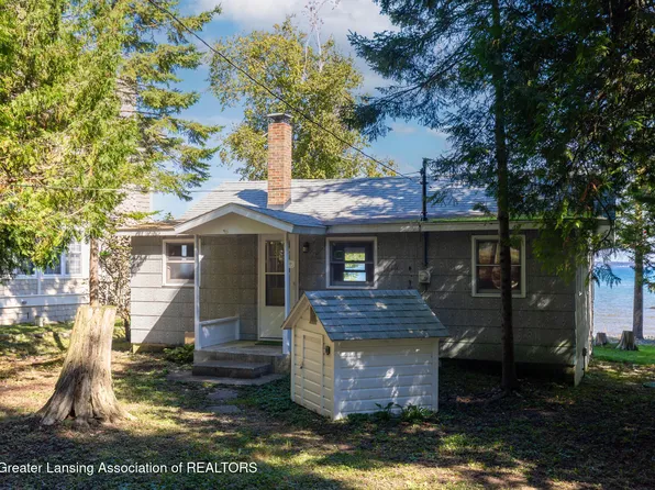 1116 Wenniway Dr, Mackinaw City, MI 49701