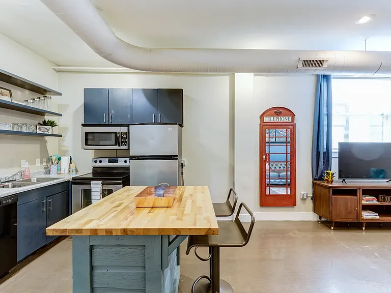 2 bedroom