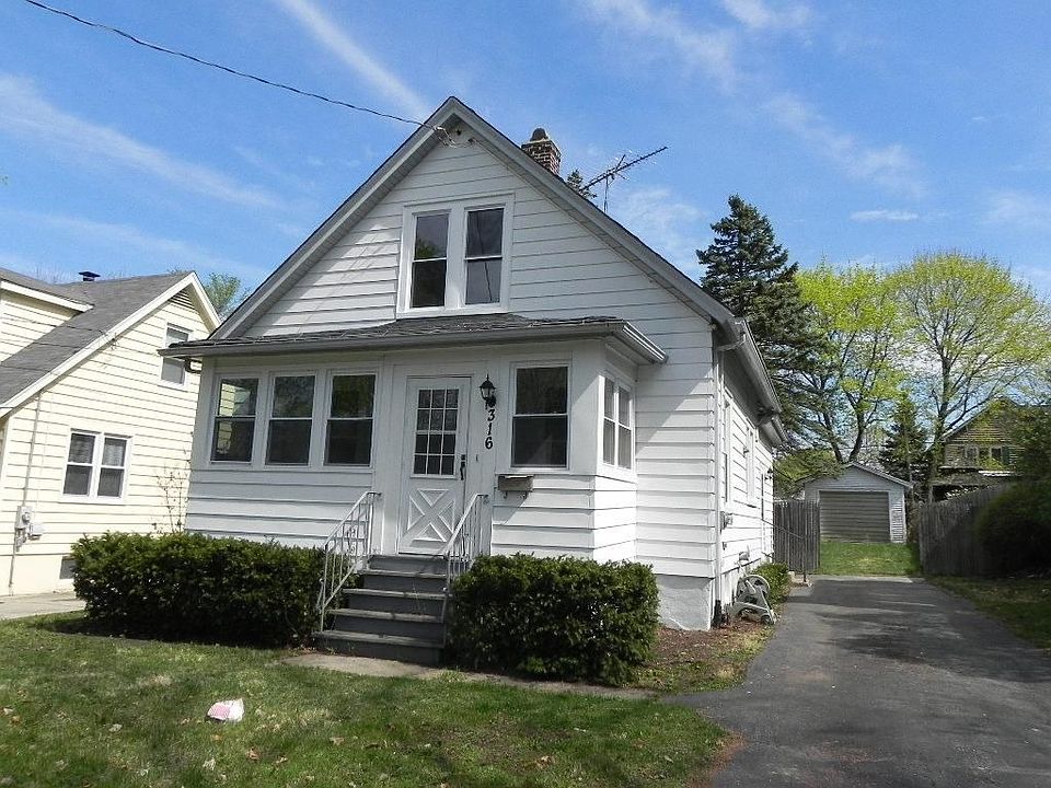 1st image of 316 S 12th Ave