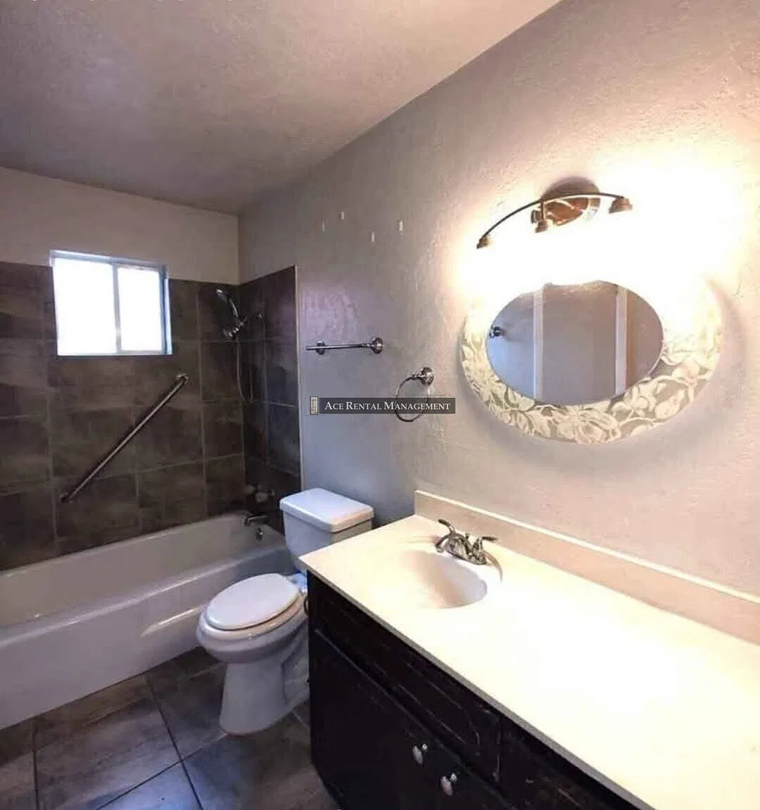 Coming Soon! Beautiful 3BR/2BA Home with 2-Car Garage in Beaumont, TX 77705 — Photo 2