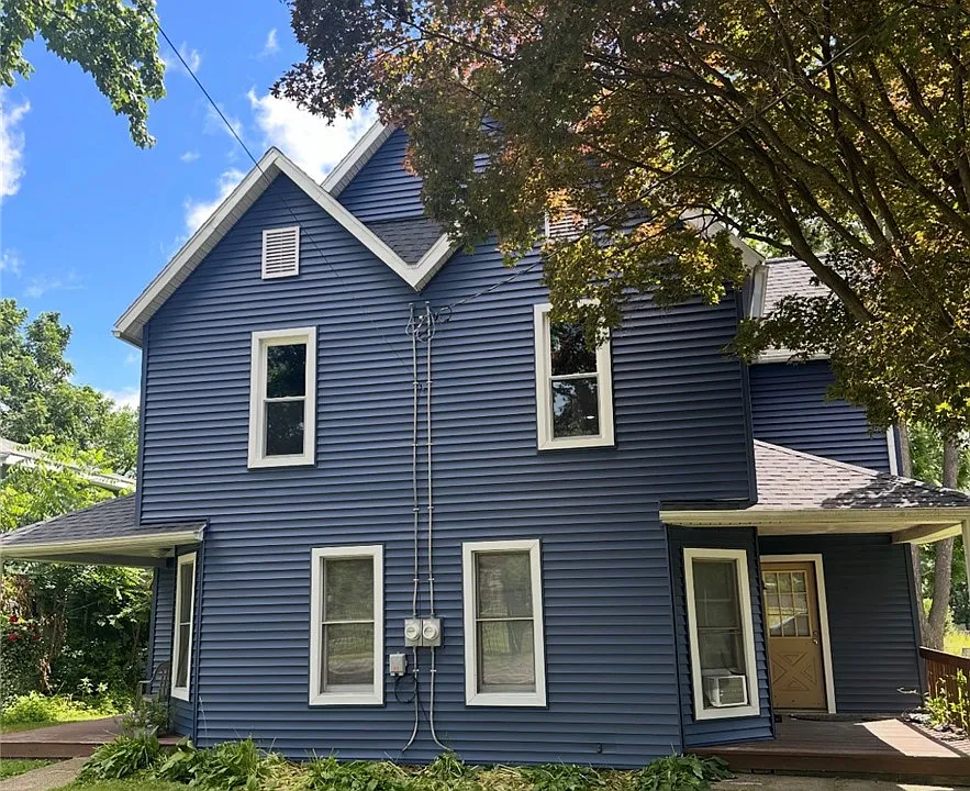 1116 Walnut St