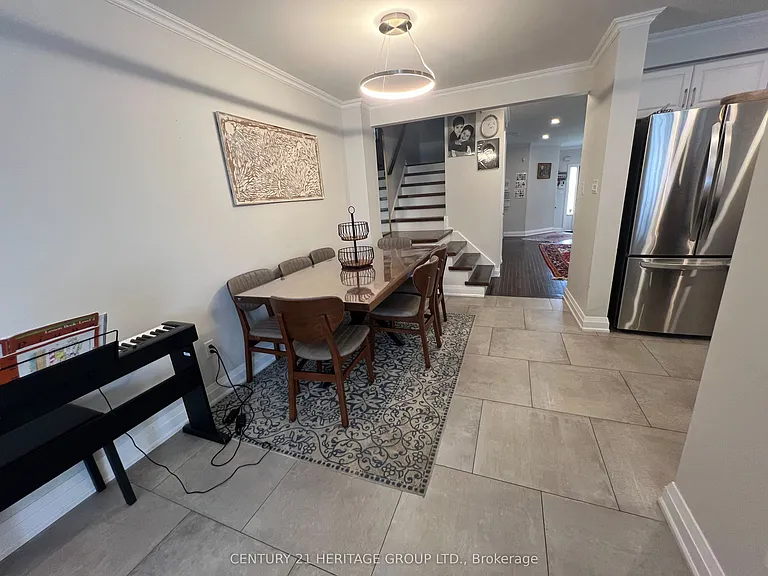 35 Brightsview Dr — Photo 10