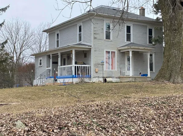 7750 N Hawkins Hwy, Manitou Beach, MI 49253