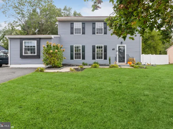 63 Aberdale Ln, Sicklerville, NJ 08081