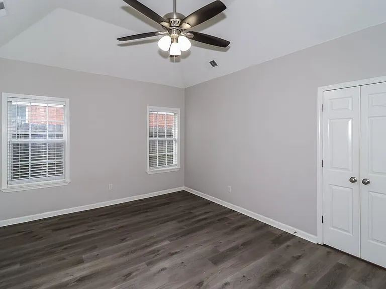 2658 Breezy Ridge Trl — Photo 10