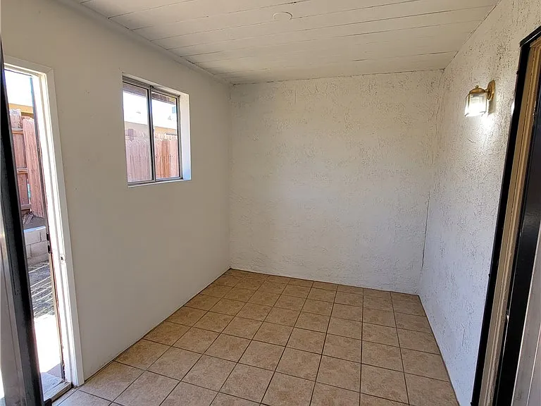 16001 Green Hill Dr #1 — Photo 8