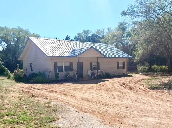 774 Riverview Dr, Freedom, OK 73842