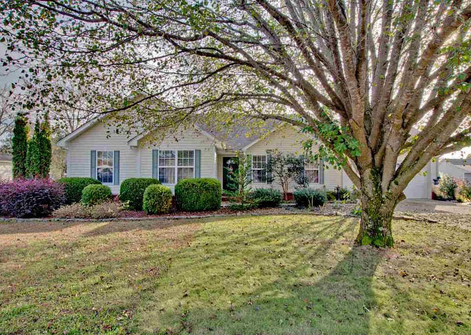 1st image of 113 Cedar Breeze Ln