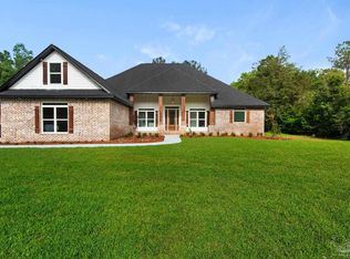5221 Hamilton Ln, Pace, FL 32571