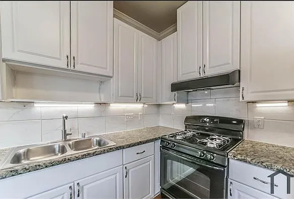 20607 Providence Point Dr — Photo 18