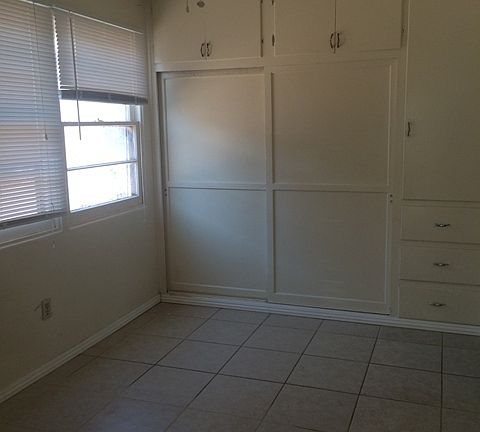 5th image of 4570-4576 1/2 35th St #4572