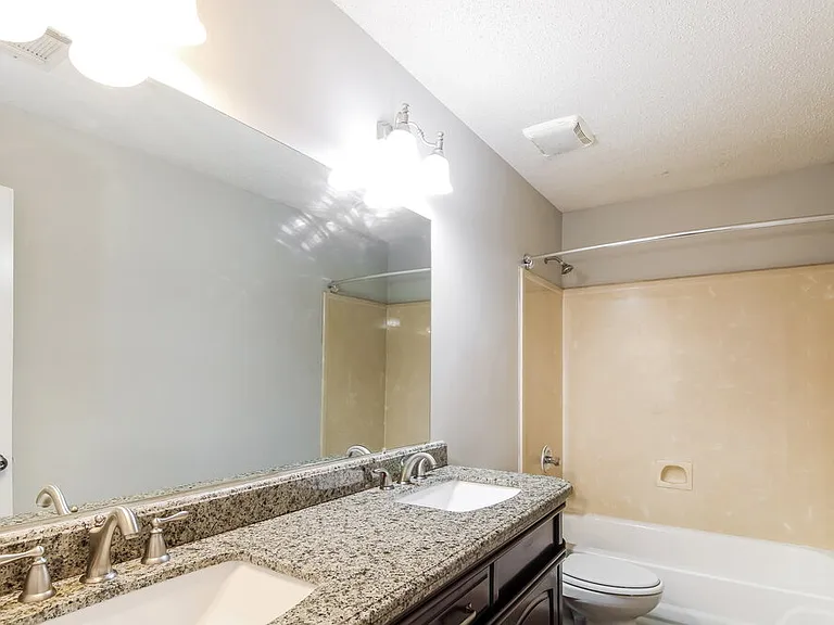 1728 Edgeburg Ln — Photo 15